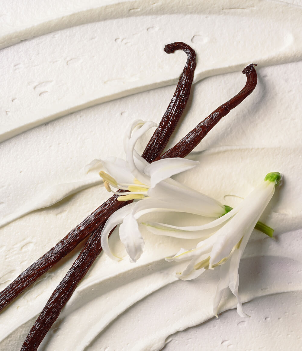Vanilla Cashmere Travel Body Wash - View 2